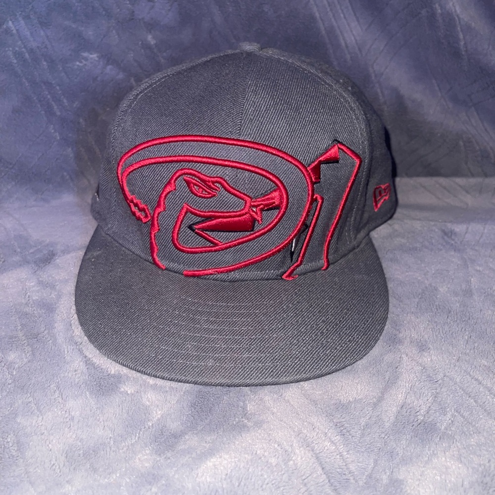 Arizona Diamondbacks New Era Fitted Size 8 Red/grey